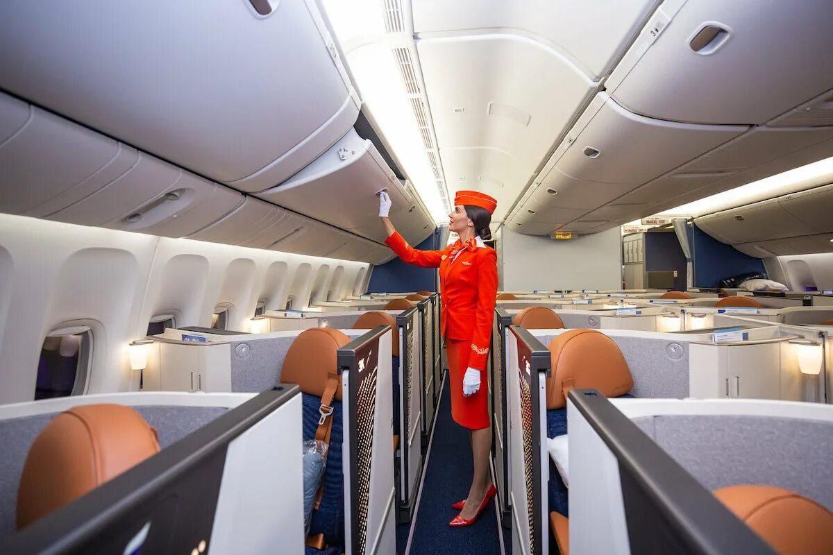 Полет 777. Бизнес класс аэрофлот боинг 777-300. бизнес класс аэрофлот боинг 777-300er. новый бизнес класс аэрофлот боинг 777. боинг 777 300 аэрофлот салон бизнес.