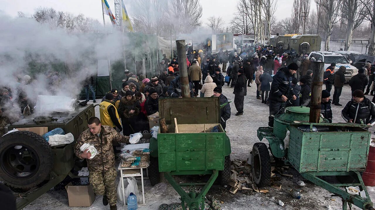 Жители Авдеевки. Битва за Авдеевку 2014. Авдеевка до войны 2010. Украинцы в авдеевке видео