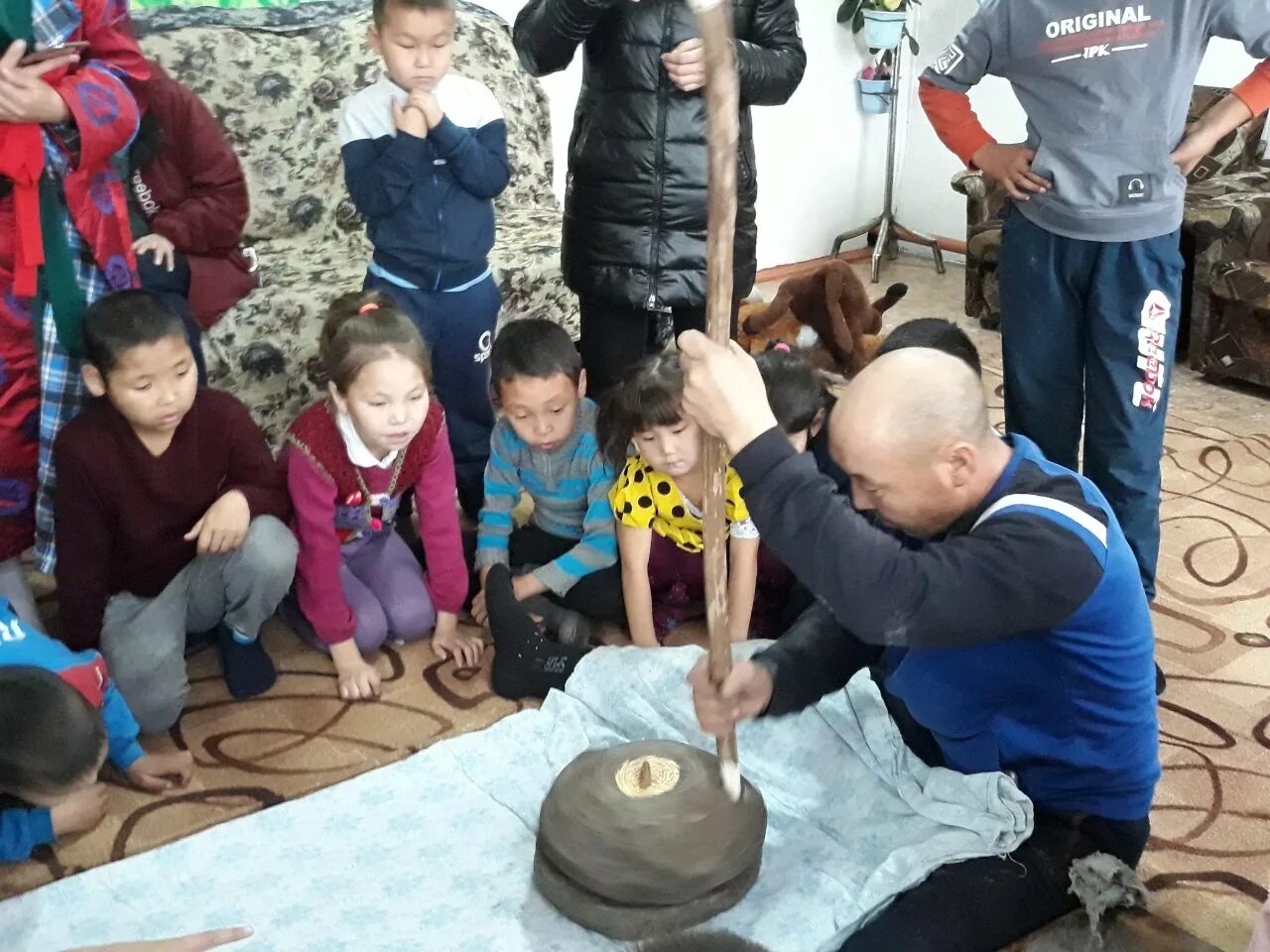 тыва далган. тыва боорзак. тыва далган. тыва далган. быжырган далган тыва.