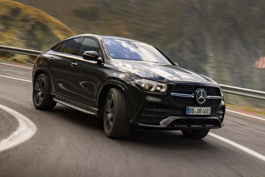 Gle 2020 года. Мерседес GLE 2022. Новый Мерседес 2020 GLE Coupe. Mercedes Benz GLA Coupe 2020. Новый Мерседес 2022 GLE.