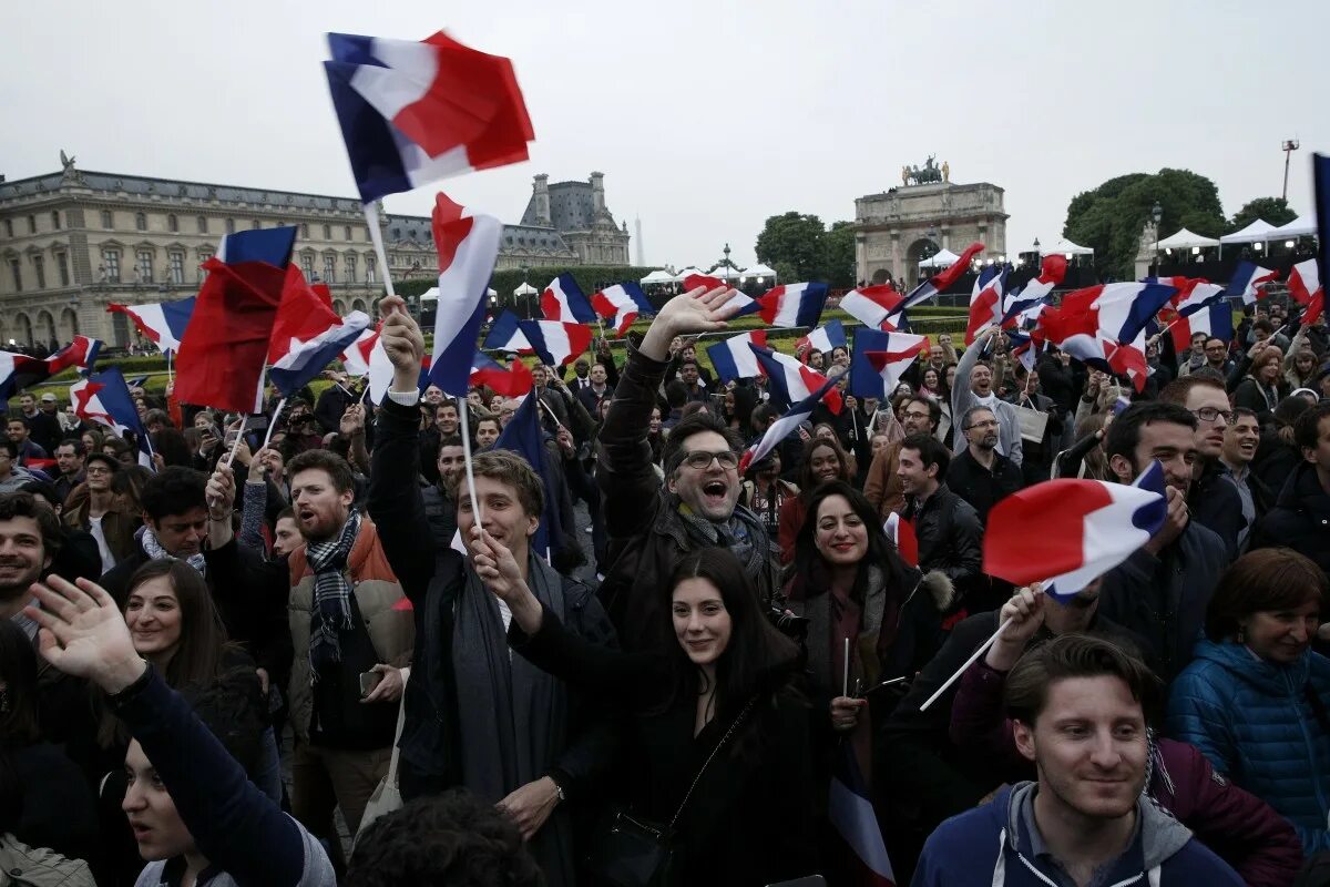 Французы открыли. Французы нация. Народы Франции. Французы население. Французы европейцы.