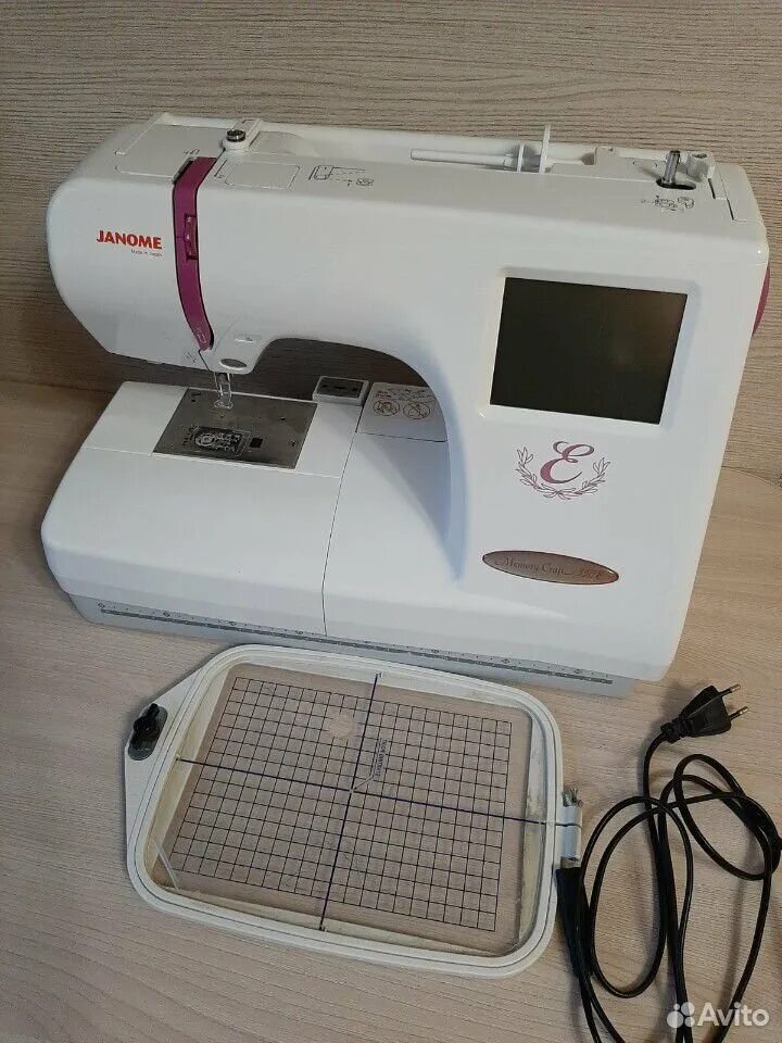 Джаноме мемори крафт 350е. Вышивальная машина janome 350е. Janome 350 в ташкенте. Janome craft 350e. Вышивальная машина janome 350е.