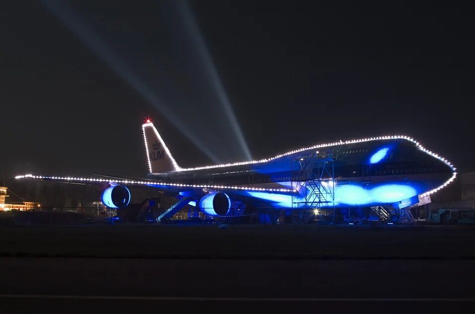 новогодняя ночь в самолете