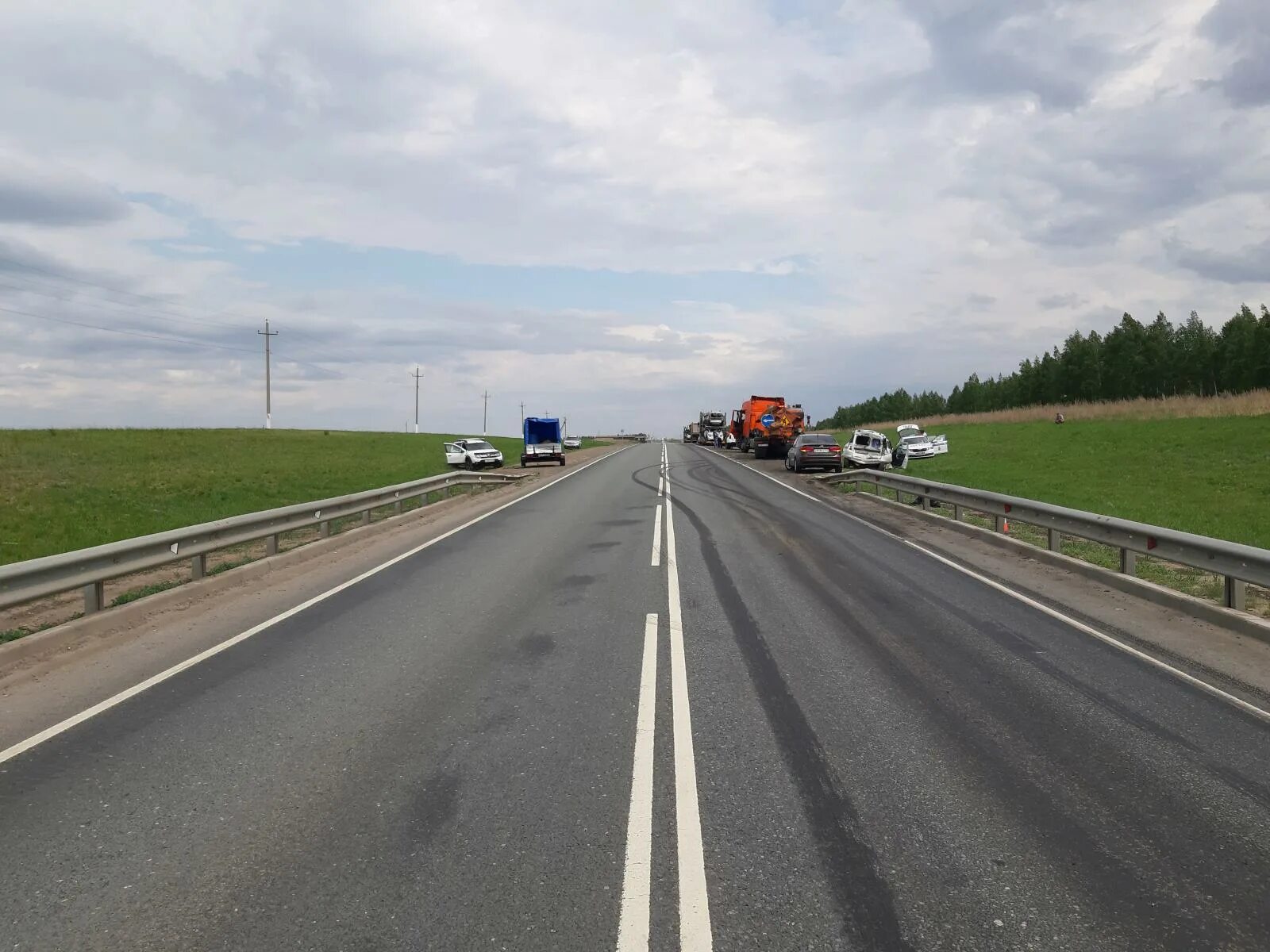 Самарская трасса м5. Трасса м5 Альметьевска. ДТП на трассе м5 в Самарской области 04.06.2023. Трасса м5 Воронеж. Трасса м5 Самара Тольятти.