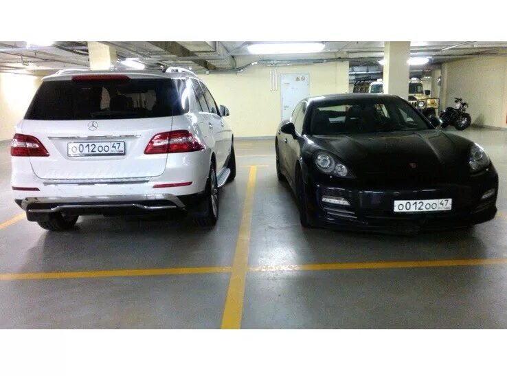 Машины двойники. Одинаковые машины. Одинаковые машины с одинаковыми номерами. Могут ли быть одинаковые номера на машинах. Авто с одинаковыми номерами.