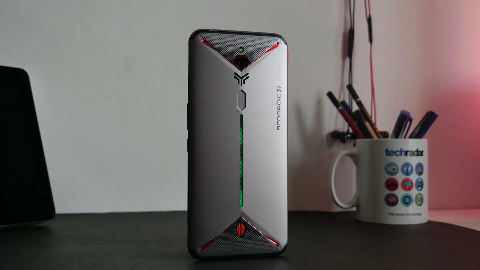 Qualcomm snapdragon 8 gen смартфоны