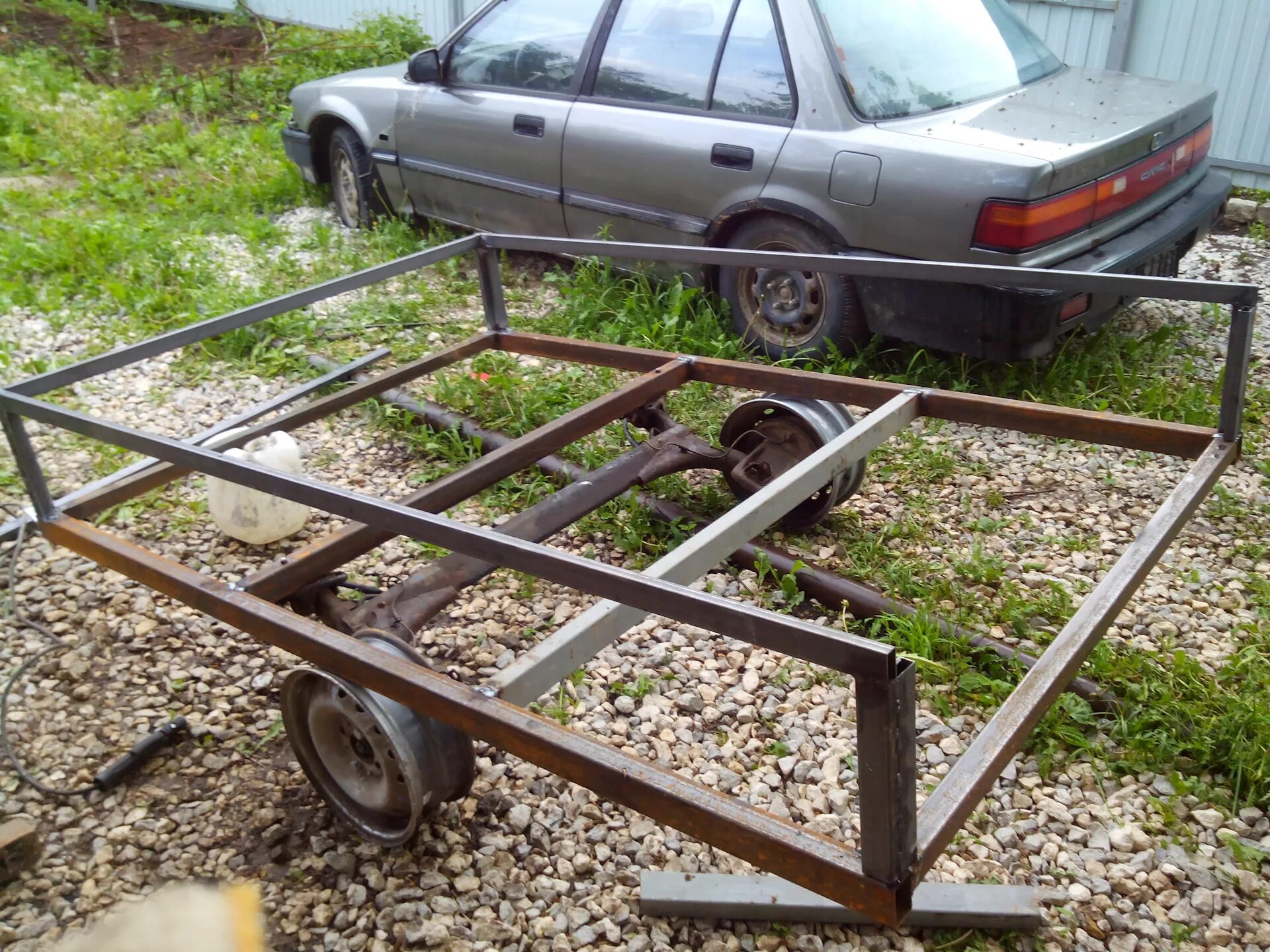 Как сделать телегу своими руками. Как сделать телегу своими руками. Прицеп из балки ваз 2109. Прицеп ваз 2101 samodelki. Тележка из велосипедных колес.