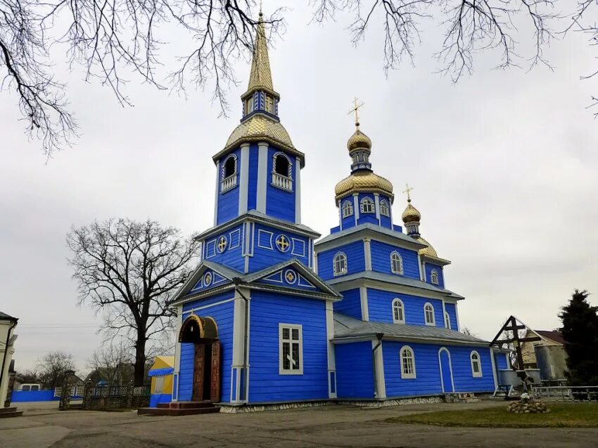Храмы слуцка. Слуцкая церковь. Храмы слуцка. Храмы слуцка. Показать картинки слуцкой церкви.