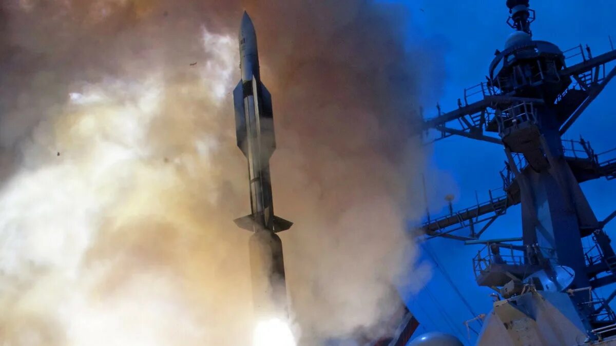 Зенит-2 ракета-носитель. Ложные ракеты. Ракета хвасон 8. Ложные ракеты. Кинжал противокорабельная ракета.