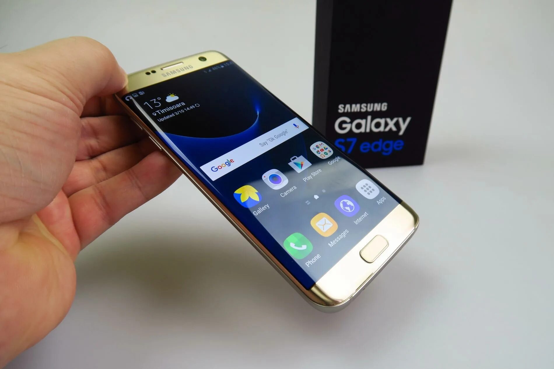 Samsung Galaxy s7 Edge. Samsung s7 Edge Gold. Samsung Galaxy s7 Edge золотой. Samsung Galaxy s7 Edge 32gb Gold. Galaxy 7 edge