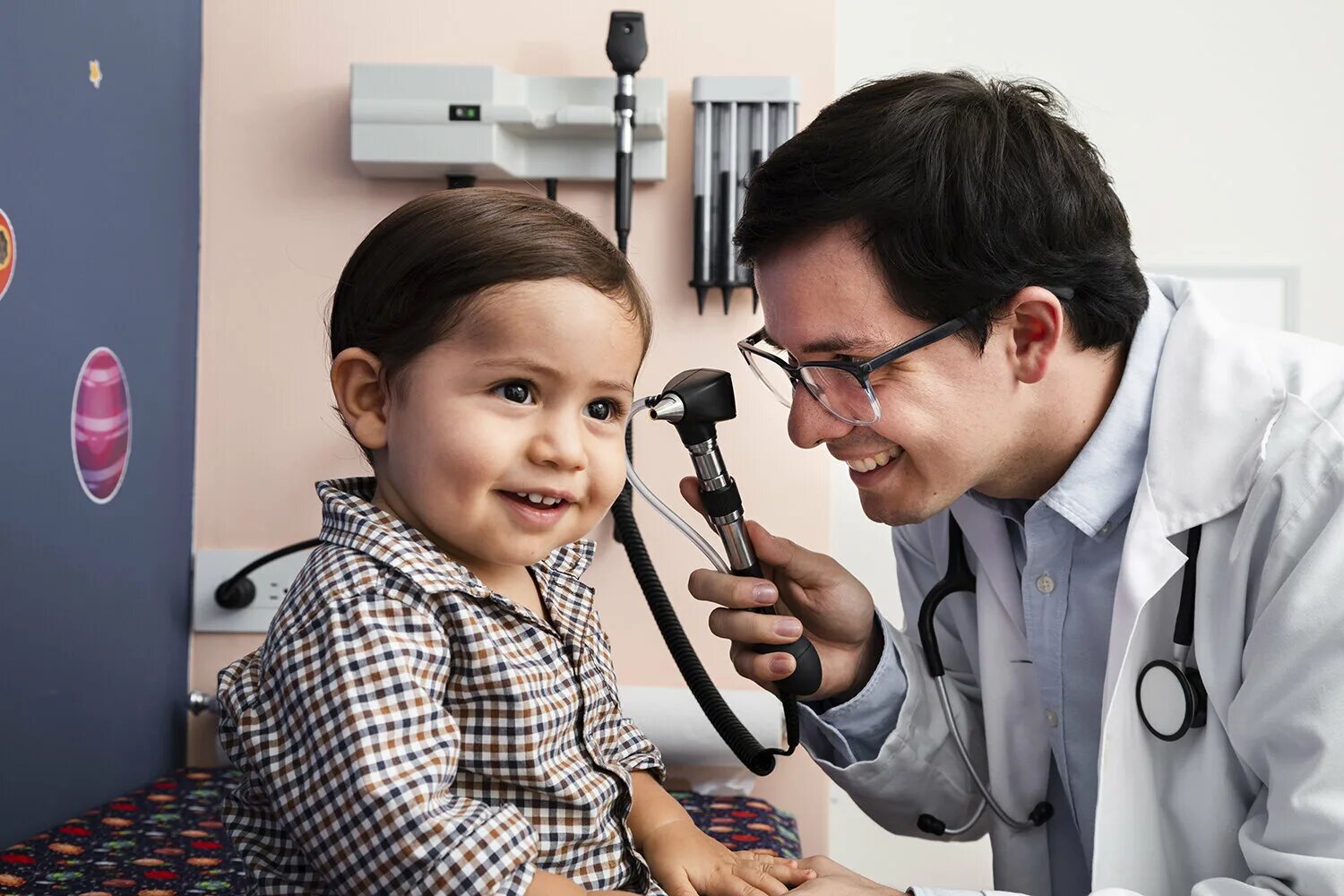 отоларинголог детский. отоларинголог дети.