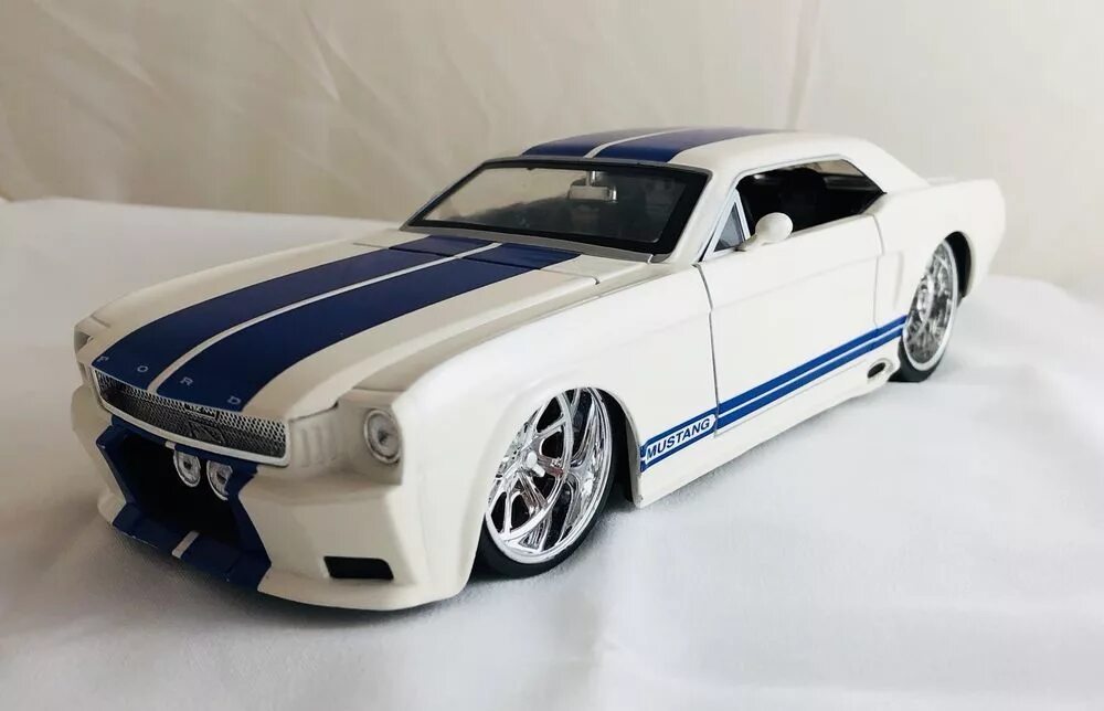 Jada 1:32 Ford Mustang. Модель Jada Mustang gt. Mustang Jada Toys. Jada 1969 Chevrolet Camaro big time muscle 1 масштаб 24. Jada toys