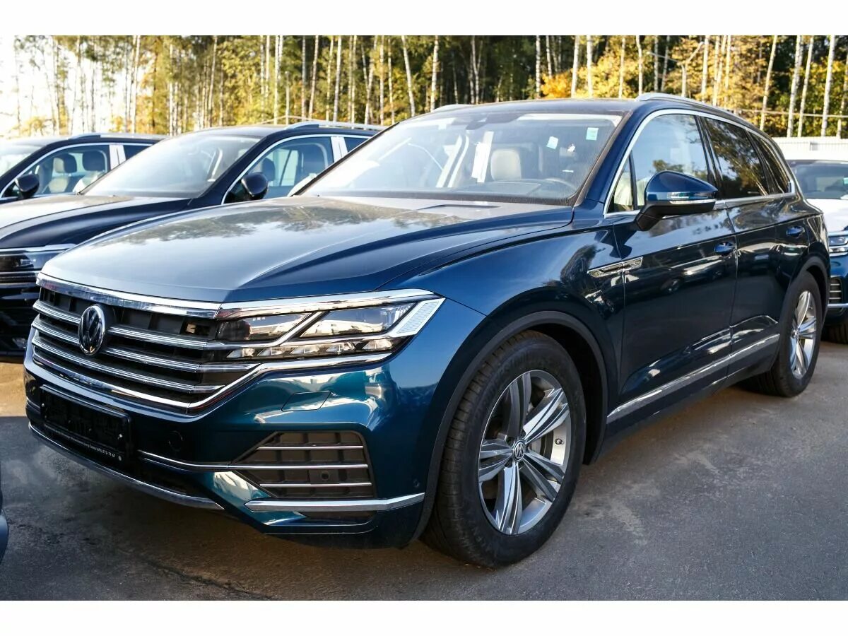 Volkswagen touareg 2018. Фольксваген Туарег 2018. Новый Фольксваген Туарег 2018. Фольксваген Touareg 2018. Volkswagen Touareg 3 Moonlight Blue.