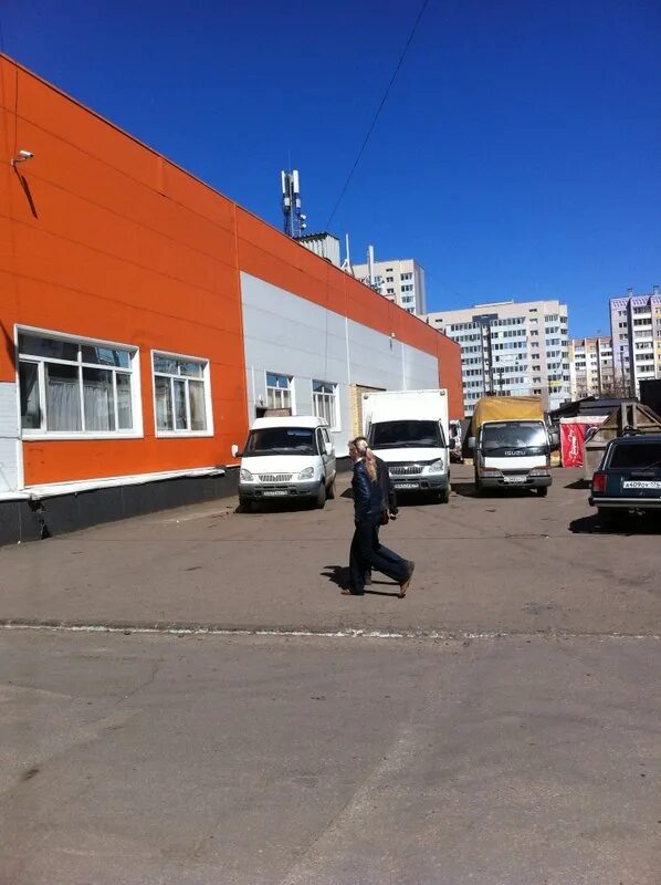 Казачий рынок магнитогорск. Казачка магнитогорск. Казачий рынок омск. Казачий рынок лабинск. Казачья слобода саранск.