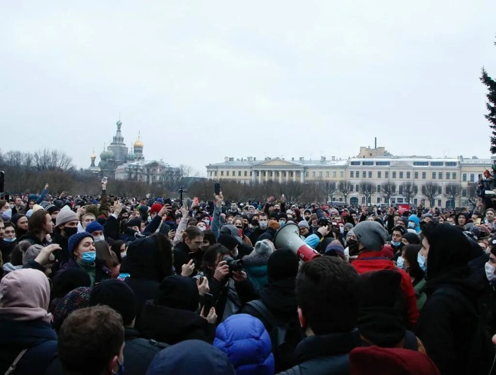 Митинг. Несанкционированный митинг. Незаконные митинги. Митинг в РФ Навальный. Города россии митинг