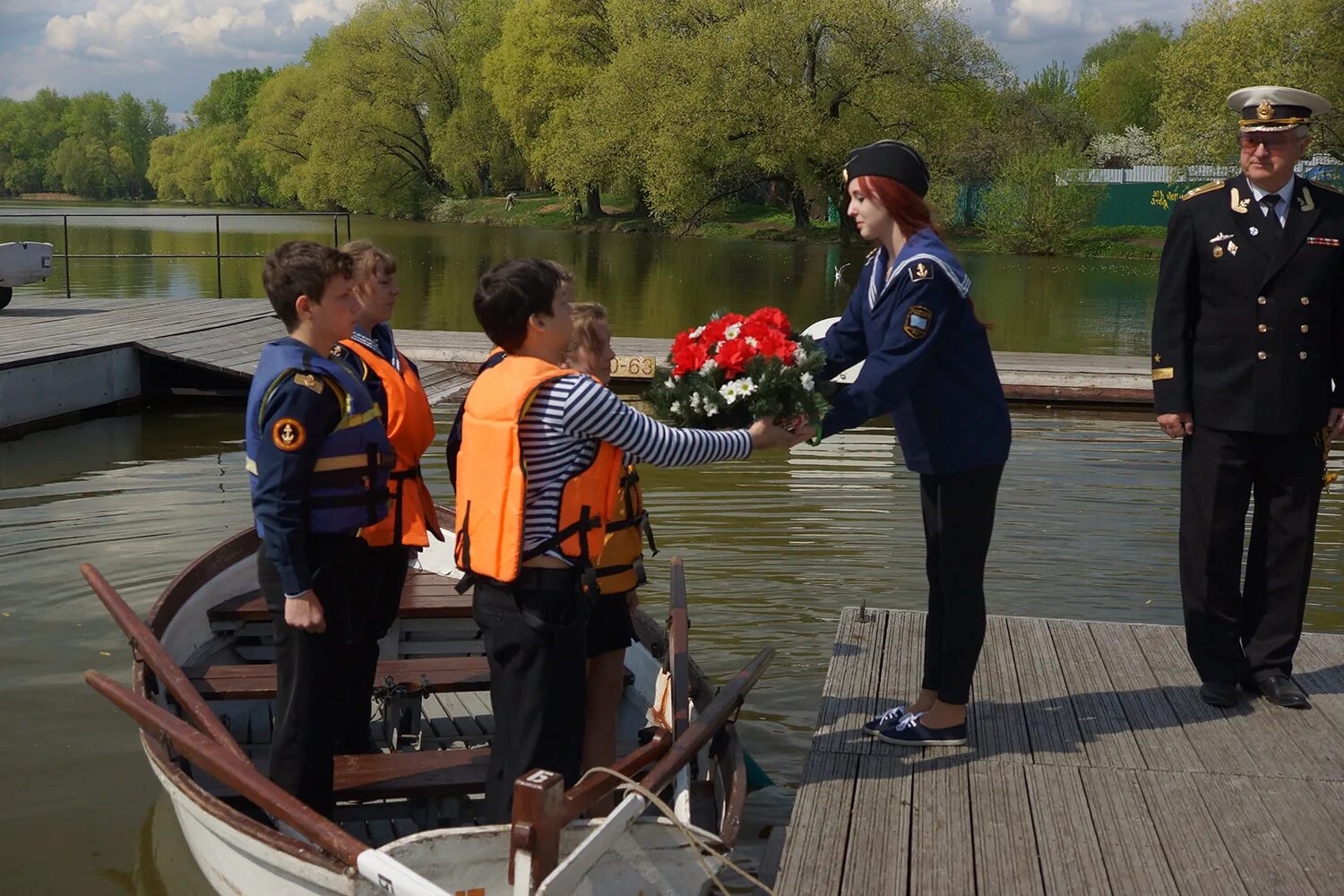 Косинский морской клуб. Косино Ухтомский морской клуб. Яхт клуб Косинский морской клуб. Косинский детский морской клуб.