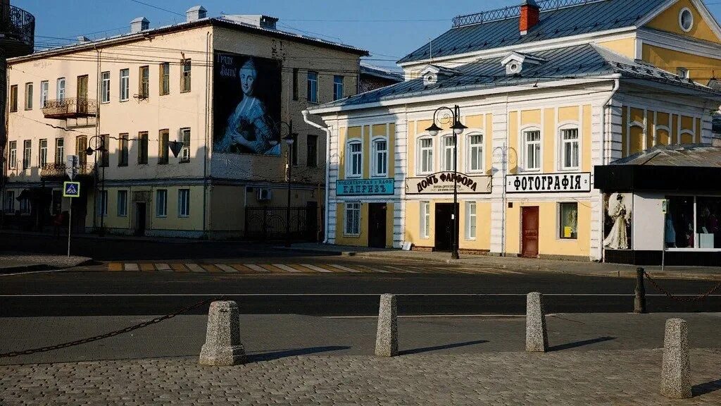 Рыбинск исторический центр. Рыбинск центр города. Рыбинск центр города вывески. Рыбинск Ярославская область ЦЕЕТ город центр.