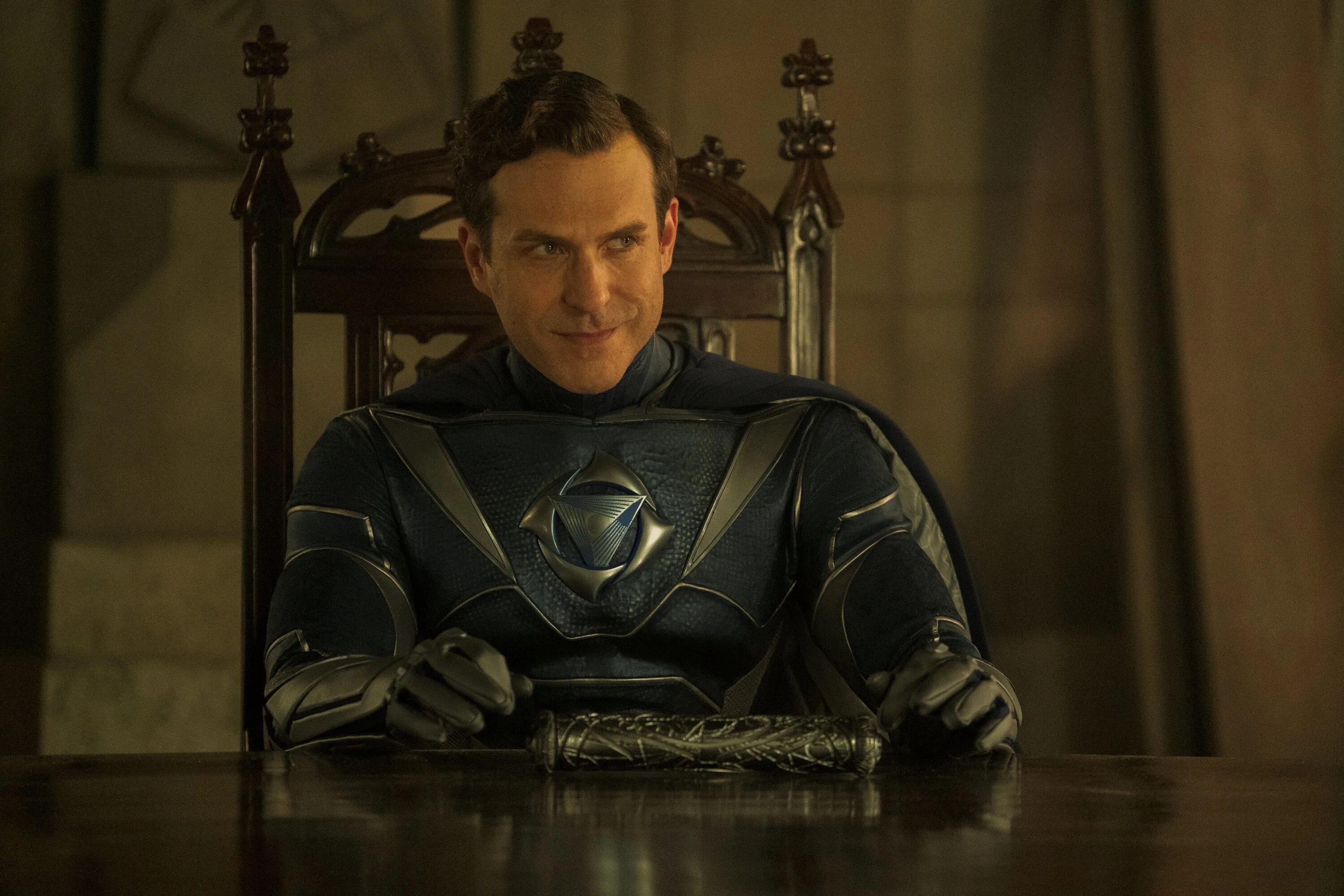 Наследия юпитера дата выхода. Наследие юпитера сериал. скайфокс наследие юпитера. наследие юпитера сериал 2025. blue bolt наследие юпитера.