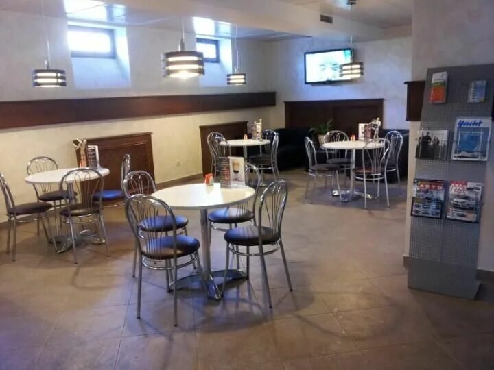 Гранд отель мегаполис чебоксары проект. Ивантеевка, улица дзержинского д. Мегаполис ивантеевка. Ивантеевка ул пионерская 7. Корпорация риэлторов мегаполис-сервис.