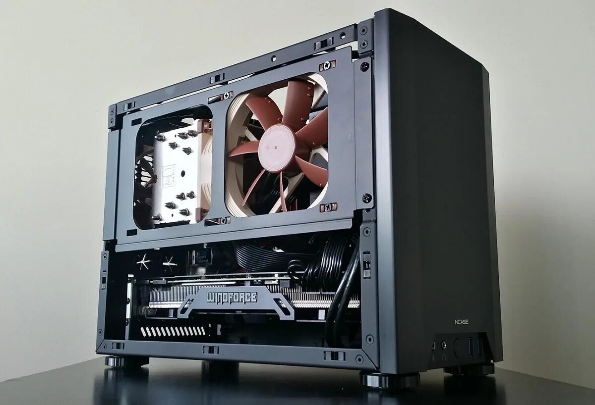 Компактный корпус Dr zaber. Mini ITX корпус NCASE. Корпус Dr zaber Sentry. NCASE m1 v6.1. Forums h