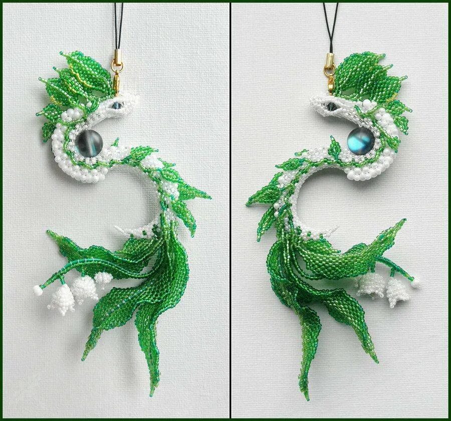 Дракон в виде елки. Дракон в виде елки. Подвеска дракон. Таймаий дракон сбоку. Дракон в виде елки.