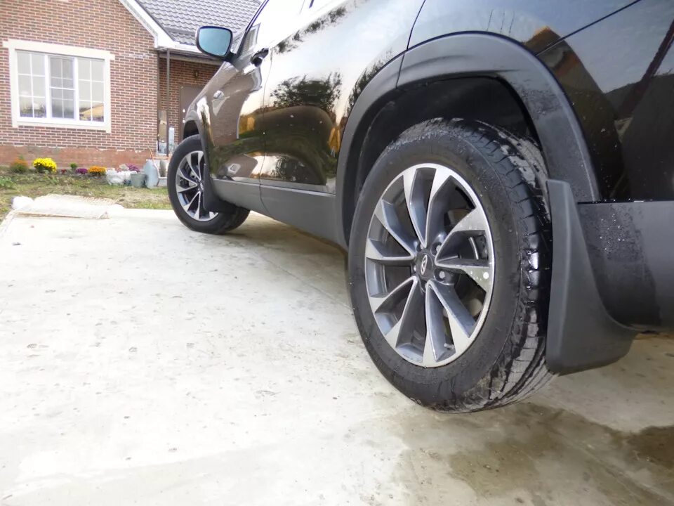 Брызговики тигго 4 про. Chery tiggo 7 брызговики.
