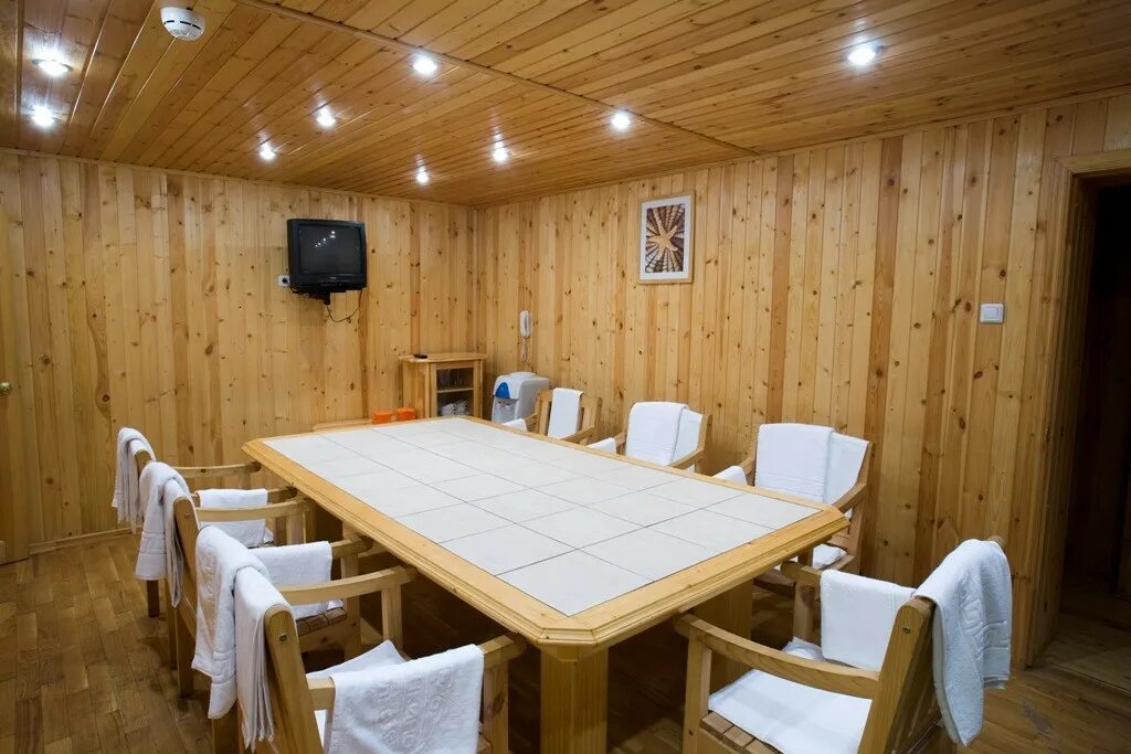 Озеро круглое отель. Озеро круглое отель. Круглое озеро беседки. Озеро круглое отель. Парк отель озеро круглое лагерь.