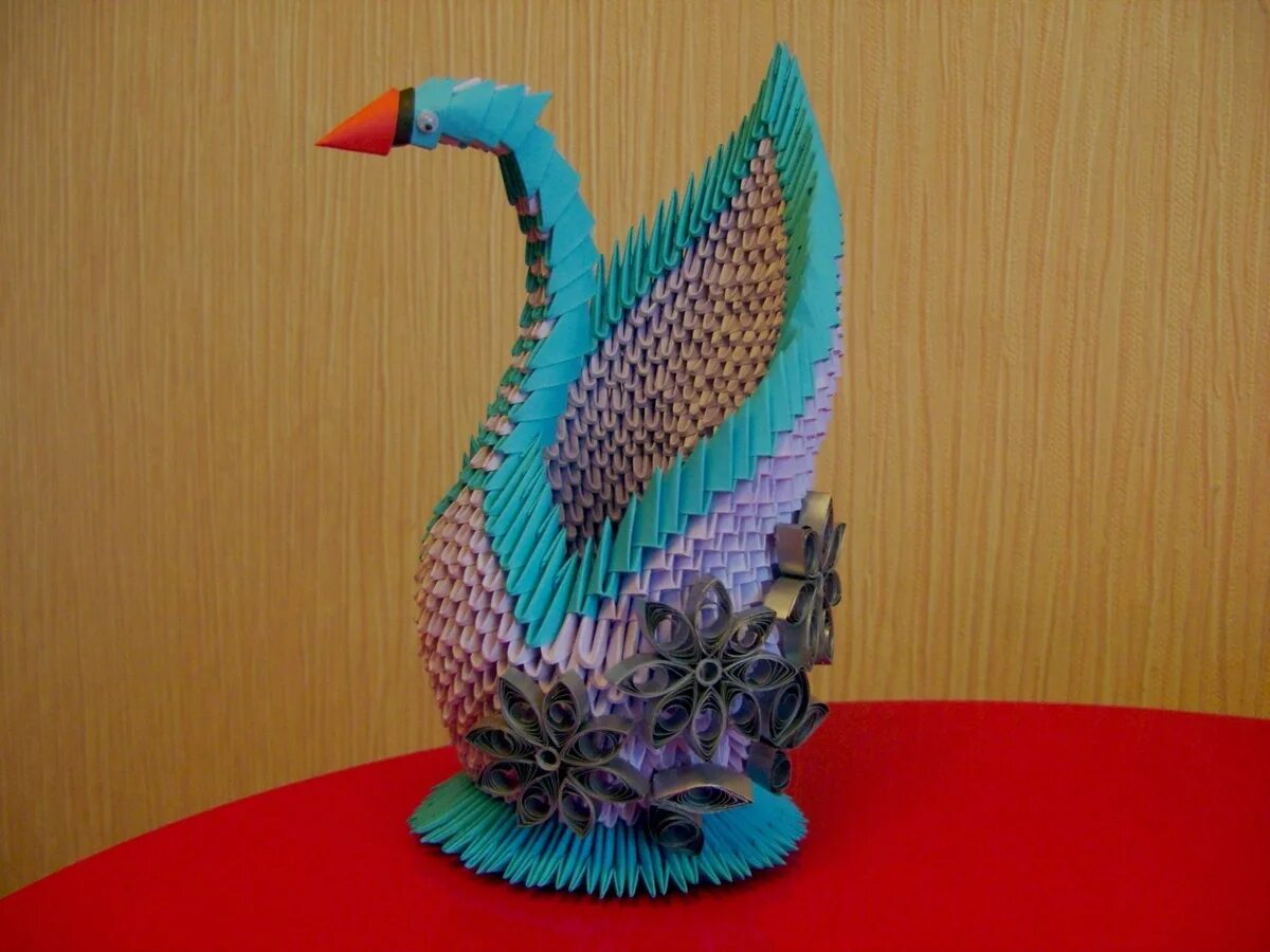 Лебедь из бумаги модульное оригами. Красивые поделки. Модульное оригами. Поделки из бумаги сложные. Фигурки из бумажных модулей.