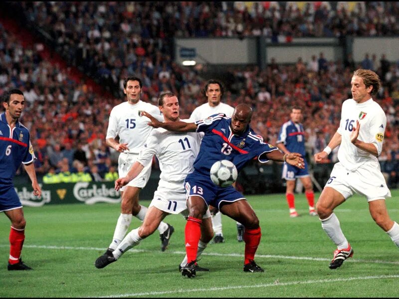 Франция Италия 1998. 2000 Евро. Франция 2000. Чемпионат Европы по футболу 2000. Италия франция составы