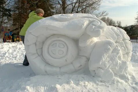 Как покрасить снежную фигуру