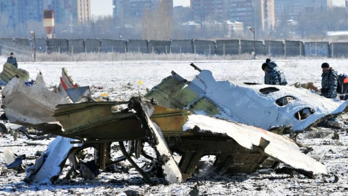 Дубай крушение. Крушение Boeing в Ростове-на-Дону. Авиакатастрофа 2016 Ростов. Катастрофа Boeing 737 в Ростове-на-Дону.