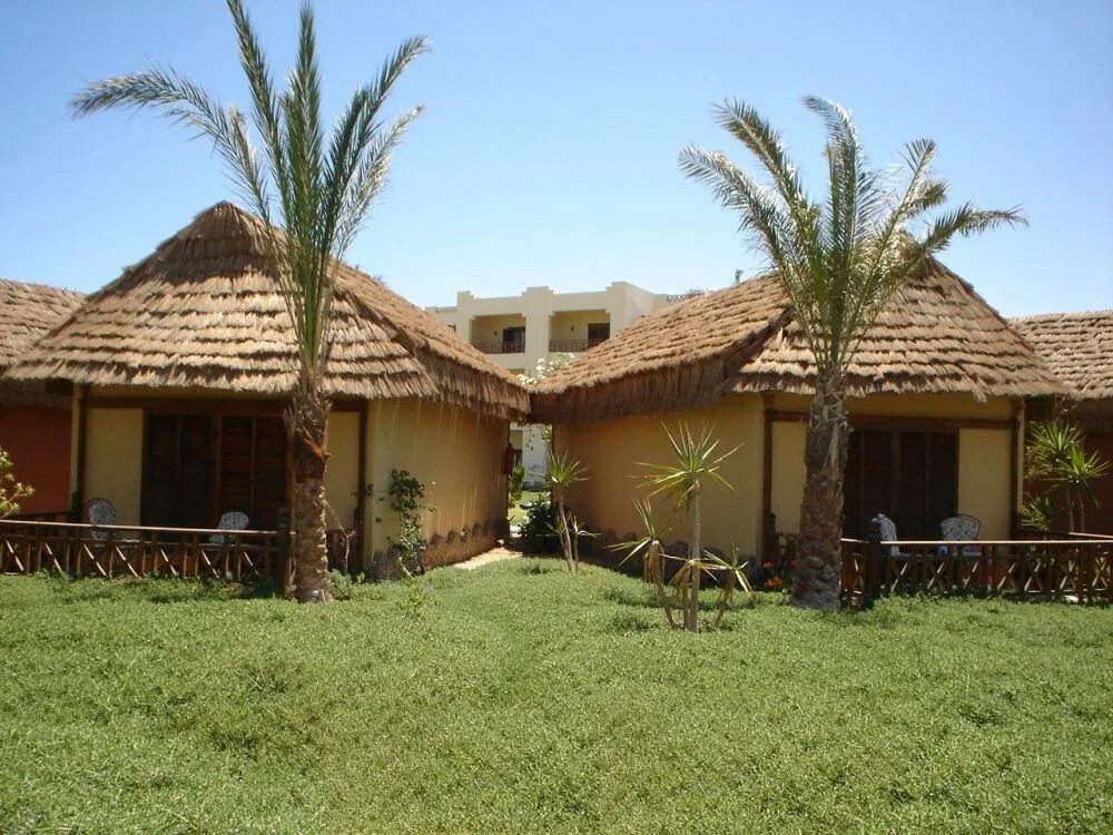 Эль гуна египет отели с бунгало. Panorama bungalows el gouna 4* египет, эль гуна. Отель панорама бунгало резорт хургада египет. Эль гуна египет отели с бунгало. Отели в египте с бунгало.