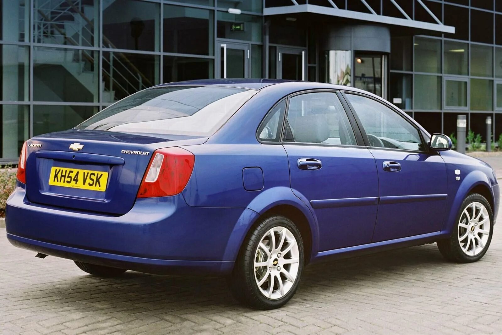 Лачетти седан и хэтчбек. Chevrolet lacetti 1. шевроле лачетти седан. шевроле лачетти 2004 седан. шевроле лачетти седан 1.6.
