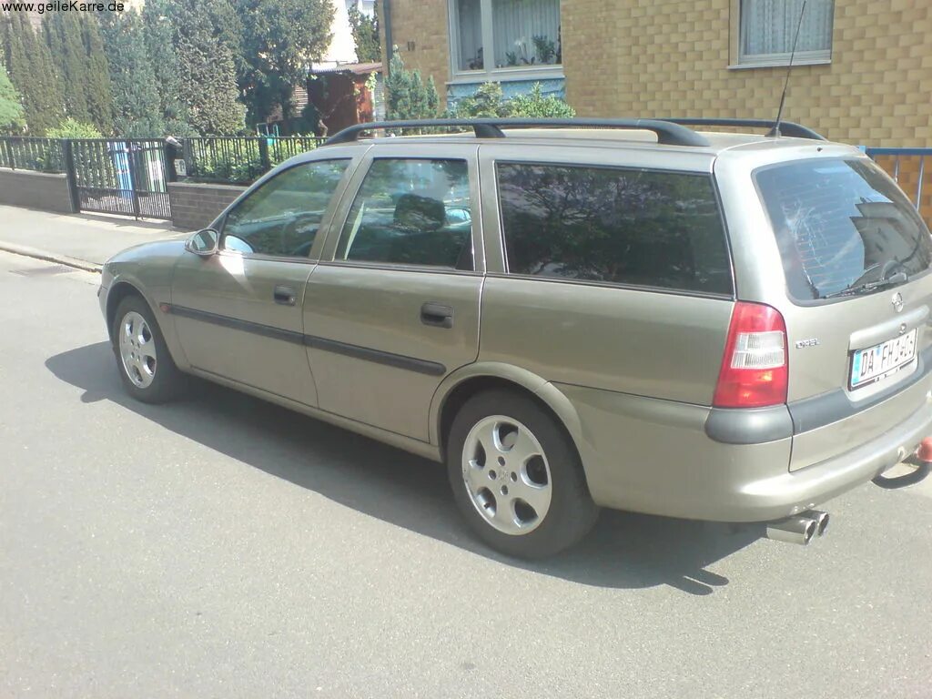 Opel Vectra b 1998 универсал. Опель Вектра Караван 1998 универсал. Опель Вектра б Караван универсал. Opel Vectra b универсал 2002.