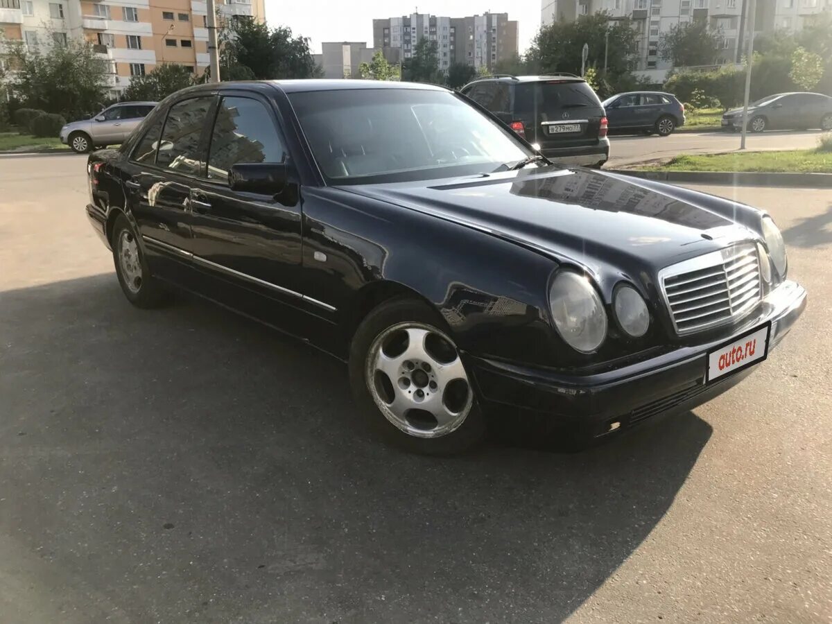 Мерседес е 320 1995. Mercedes e220 1995. Мерседес 1995. Мерседес е320 1995г. Куплю мерседес 1995