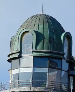 Круглое возвышение с куполом