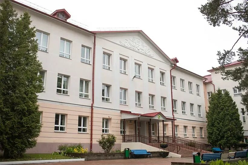 Сайты средних школ минска. Минск школа 164. Школа 152 аэропортовская д. 159 школа минск. Сайты средних школ минска.