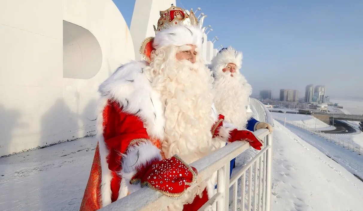 Рос дед мороз. Дед Мороз. Дед Мороз в России. Самый красивый дед Мороз. Российский дед Мороз.