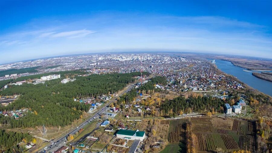 Барнаульский Дендрарий Барнаул. Бийск Алтайский край с птичьего полёта. Барнаул с птичьего полета. Алтай Бийск дендропарк. Алтайский край поселок южный