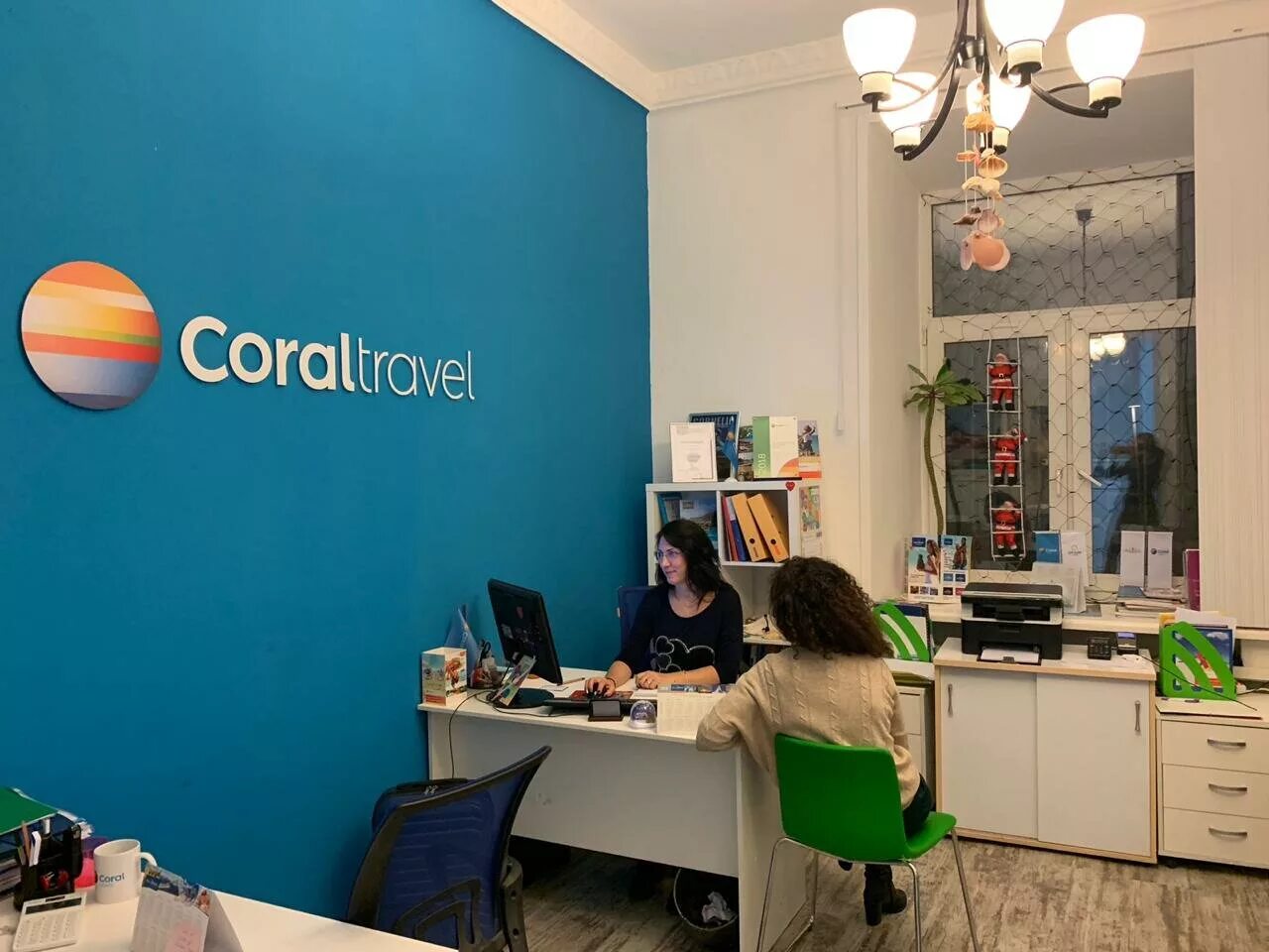 Климентовский переулок coral travel. Турагентство в Москве. Корал Тревел Москва. Москва Климентовский переулок 9/1 Coral Travel. Офис Корал Тревел в Москве.