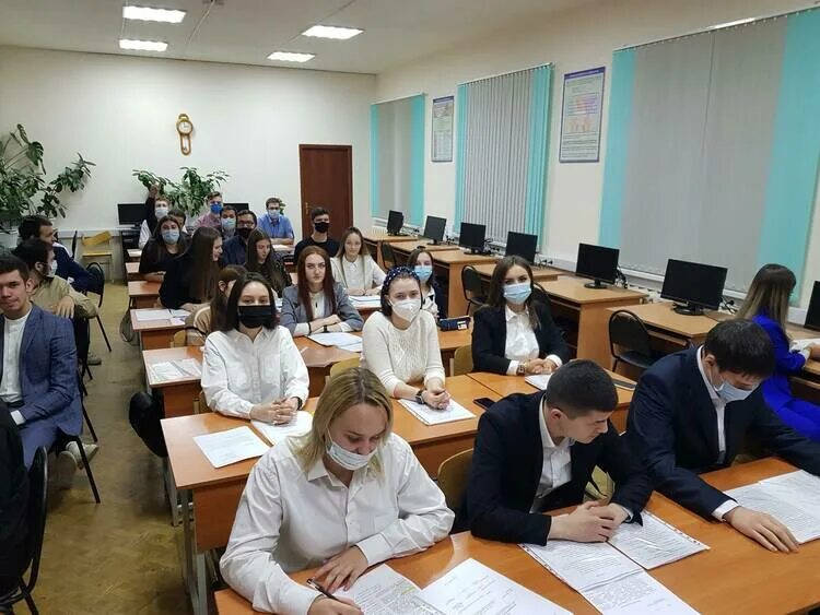 правоохранительная практика. школа милиции девушки. психологический отбор. 02. правоохранительные органы учеба.