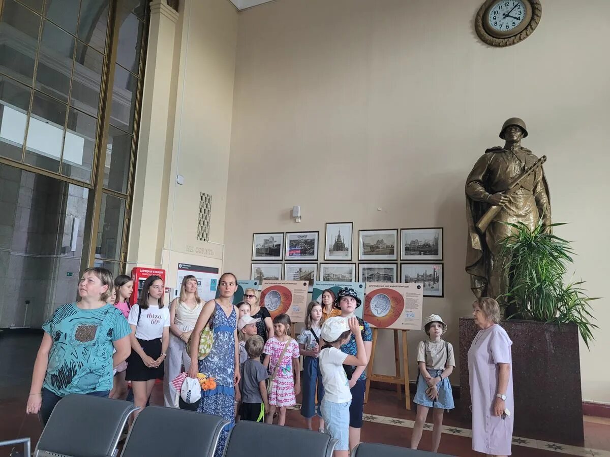 театральный корпус дворец пионеров челябинск. курск. дом пионеров. сайт дворец пионеров и школьников. логотип челябинск дворец имени крупской.