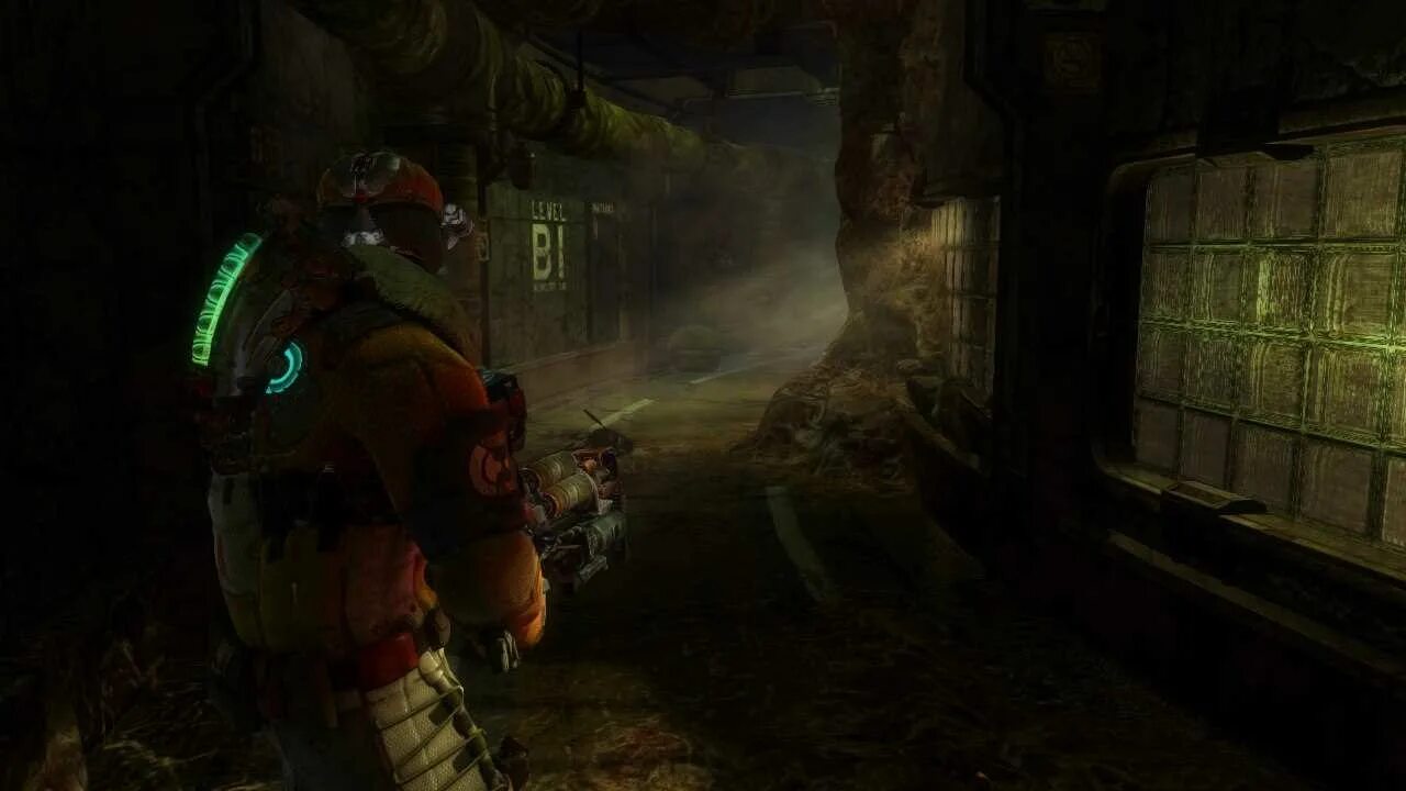 The Cute Scavenger Bot In Dead Space 3 Is Less Cute When You Realize It Wants Yo