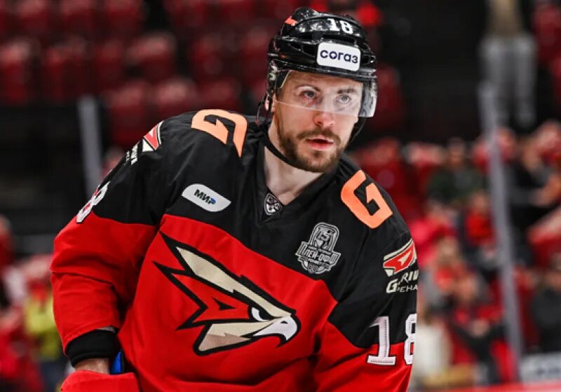 Дергачев хоккеист. Дергачев в ска. Дергачев хоккеист. Дергачев хоккеист авангард. Дергачев хоккеист.