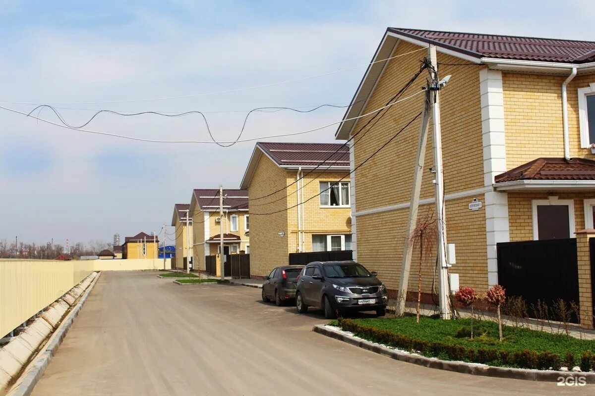 Промышленная д. Дома краснодар улица романовская. Посёлок яблоновский краснодарский. Поселок яблоновский промышленная. Поселок яблоновский промышленная.