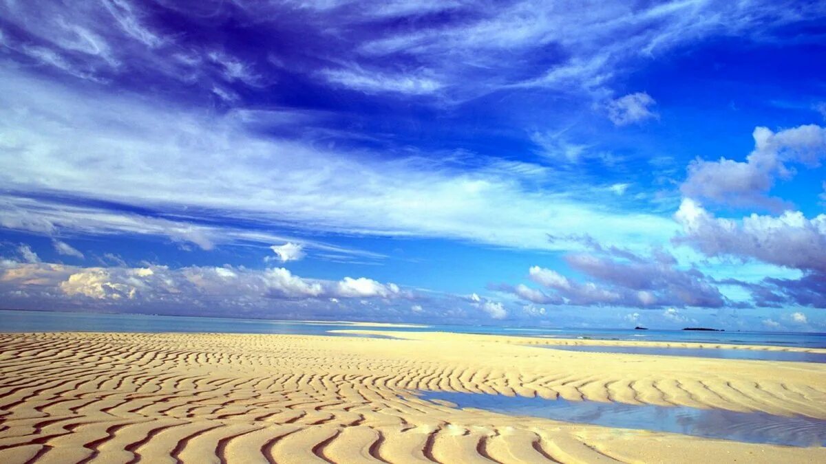 Оптическое явление в пустыне. Мираж природное явление. мираж атмосферное явление. мираж фата моргана в пустыне. мираж оптическое явление.