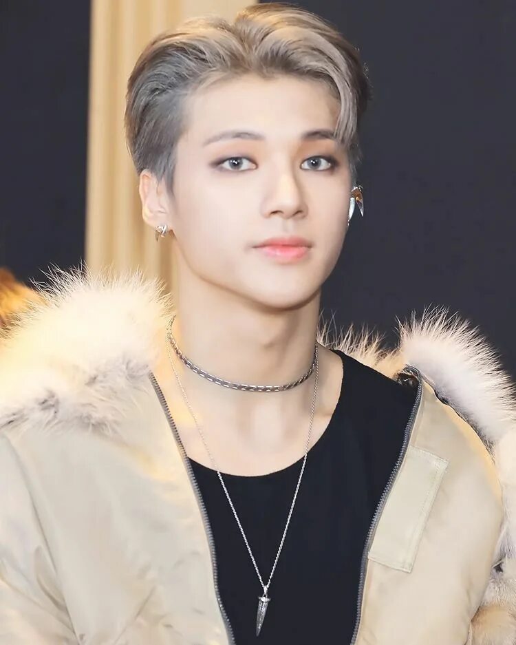 Уен эйтиз. ATEEZ Wooyoung. Чон уён 2020. Уён из ATEEZ. Jang Wooyoung ATEEZ.