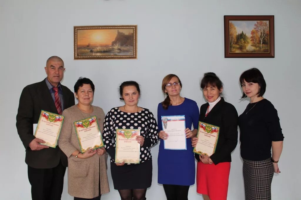 Вурнары техникум. Вурнарский сельскохозяйственный техникум. Всош 1 вурнары имени никифорова. Управление образования вурнарского района начальник. Вурнары образование.