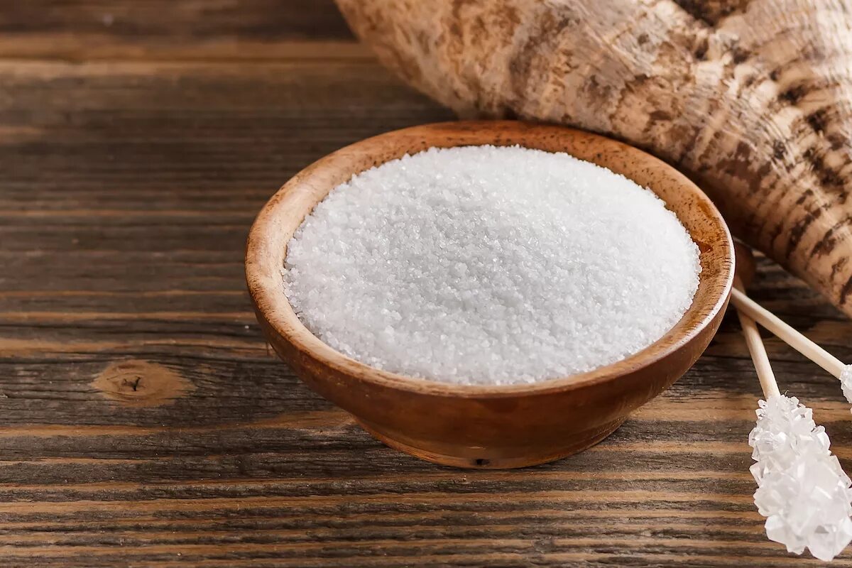 Свекловичный сахар это. Сахар песок свекловичный. Свекольный сахар. Свекольный сахар песок. Сахарная свекла и сахар.