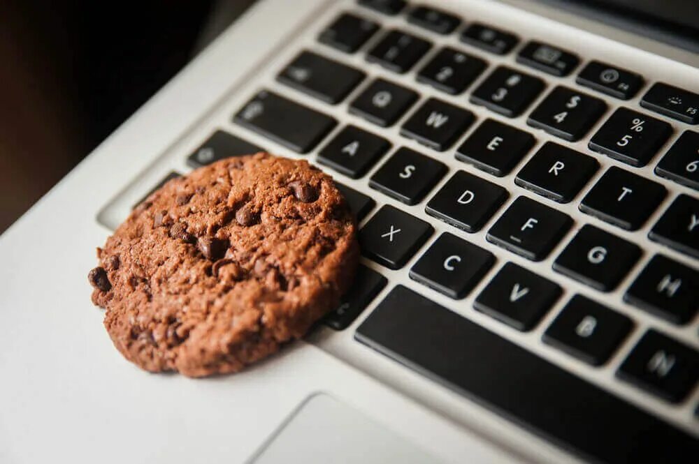 Как через cookies. Файлы cookie. куки это что в интернете. печенье компьютер. cookies в интернете.